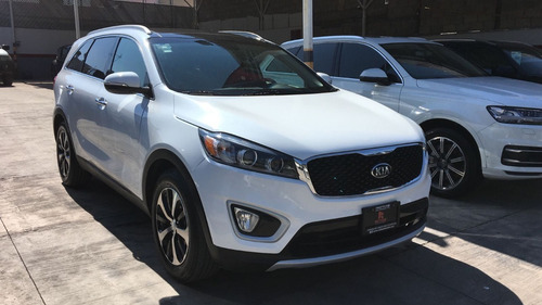 Imagen 2 de 13 de Kia Sorento Ex Pack 3.3 Lts 2017