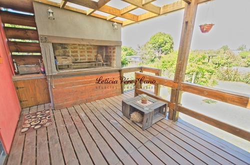 Casa En Venta 2 Dormitorios En Balneario Buenos Aires- Ref: 19389