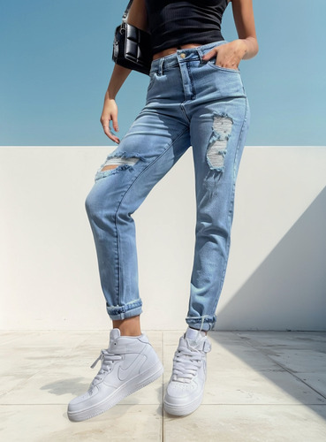 Jean Mom Semi Elastizado