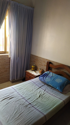 Imagen 7 de 16 de Se Vende En Oportunidad Hermosa Y Muy Acogedora Casa Sector El Naranjal Cerca Lomas De Monteclaro San Josè De Los Altos De 1000mts2 De Terreno Y 196mts2 De Const. Inf. M.fda. Varela. 0424-1045413