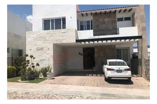 Imagen 2 de 25 de Magnífica Residencia Dentro De Exclusiva Privada Y Fraccionamiento De Lujo.