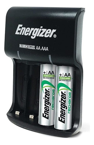 Cargador Básico De Recarga Energizer Con 2 Pilas Aa Recargab