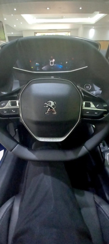 Imagen 9 de 16 de Peugeot 208 Feline 1.6 Tiptronic 2023