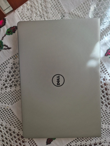 Notebook Inspiron 5559 15.6 Negro/plata 8gb De Ram (Usado)