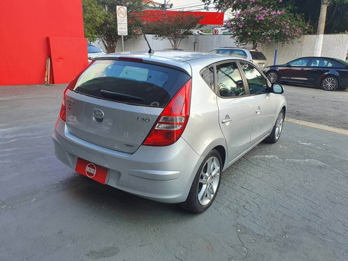 Imagem 7 de 12 de Hyundai I30 2.0 Mpfi Gls 16v Gasolina 4p Automático
