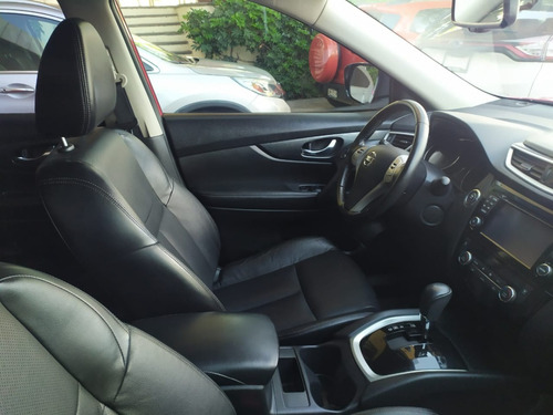 Imagen 4 de 11 de Flamante Crv Como Nueva Tratamos Tomo Auto