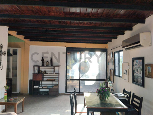 Casa A La Venta En La Isla De Margarita, Muy Cerca De Playa Guacuco