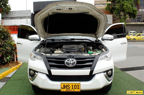 Toyota Fortuner 2.8l