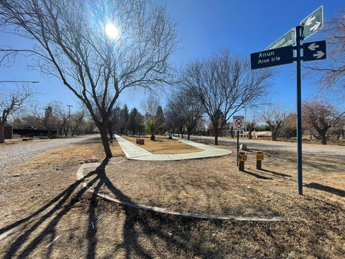 Imagen 4 de 12 de Venta Lote B° Privado Jardines De Santa Oliva