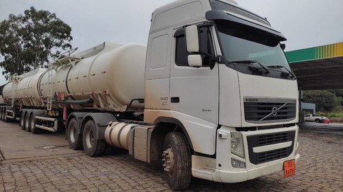 Imagem 12 de 25 de Volvo Fh 540 6x4 Ano 2012
