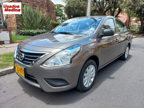 Nissan Versa 1.6 Sense