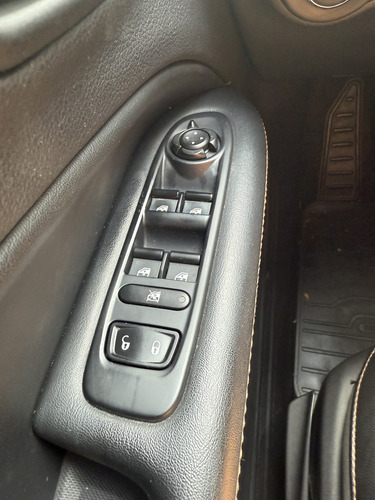 Jeep Compass 2.4 Longitude Plus 4X4