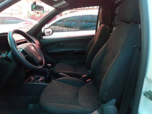 Imagem 11 de 11 de Fiat Strada 1.4 Mpi Hard Working Cs 8v Flex 2p Manual
