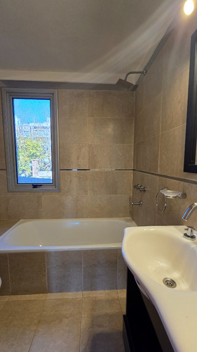Departamento 2 Ambientes Con Cochera- Alquiler- Castelar