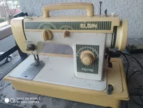 MAQUINA DE COSER MANUAL DECAKILA PORTATIL