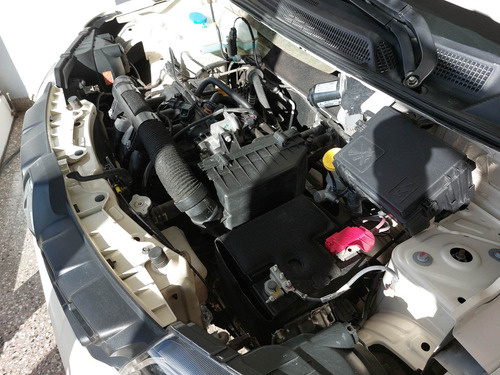Imagen 3 de 12 de Renault Kwid 2018 1.0 Sce 66cv Intense
