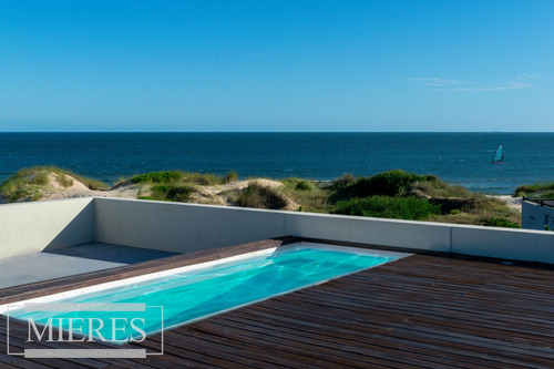 Venta Casa 3 Dormitorios - Tío Tom Punta Ballena (ref: Atm-1218)