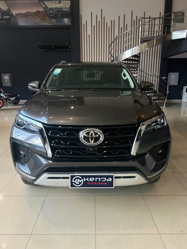 Toyota Hilux SW4 SW4 4X4 SRX 2.8 TDI 6 AT 7A HAR