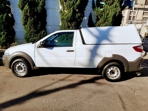 Imagem 11 de 14 de Fiat Strada Working 1.4 Flex Bau Branco Basico Documento Ok