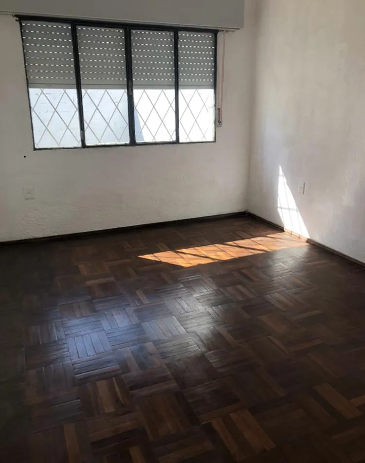 Excelente Apartamento, En Propiedad Horizontal, 1 Dormitorio, Cerca De Centro Comercial, Cercanía A Centros Educativos Y Próximo A Parada De Bus. Posee Frente Y Fondo Amplio · Foto 2
