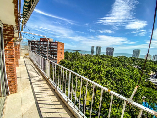 Imagen 14 de 30 de Venta Apartamento 2 Dormitorios Con Vista A La Playa Mansa, Punta Del Este