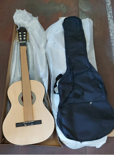 Guitarra Acustica Clasica Con Alma Y Funda, Natural Mate