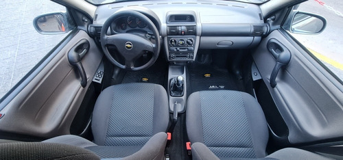 Imagen 16 de 18 de Chevrolet Classic 2013 1.4 Lt Spirit Pack
