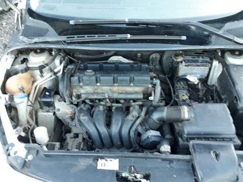 Imagem 9 de 14 de Sucata Peugeot 307 2.0 2007 Gasolina - Rs Auto Peças Farroup