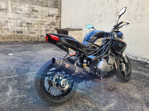 Imagen 5 de 10 de Benelli Tnt 899