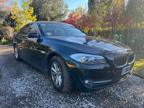 Imagen 10 de 13 de Bmw Serie 5 2013 3.0 530ia Executive 258cv
