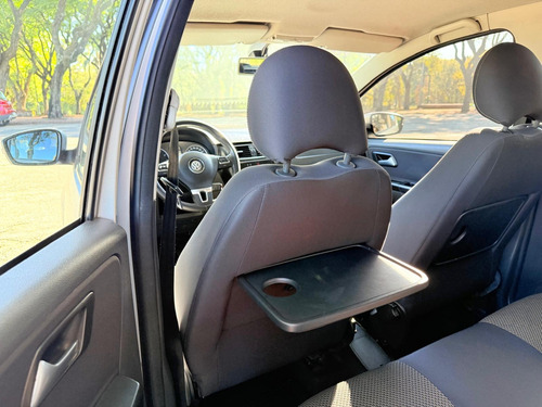 Volkswagen Suran 1.6 Imotion Highline 11c
