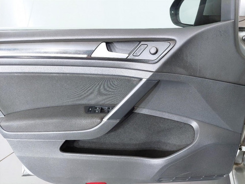 Imagem 9 de 15 de 148213 - Volkswagen Golf 2015 Com Garantia