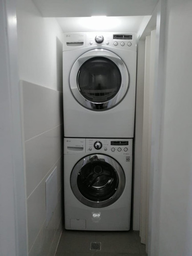 For Sale Apartamento En La Avenida Anacaona Piso 15 Rentado En 3400 Dolares Para Inversion