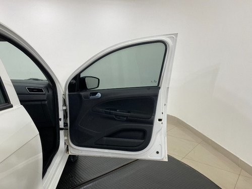 Imagem 14 de 18 de Volkswagen Gol
