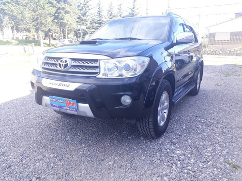 Toyota Sw4 3.0 I Srv At C/cuero 4x4 (2009) 2010