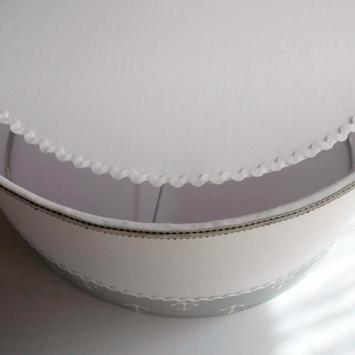 Imagen 2 de 10 de Pantallas Para Techo Con Difusor