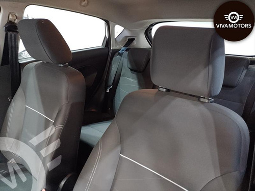 Ford Fiesta 1.6 se Plus Hatch 16v