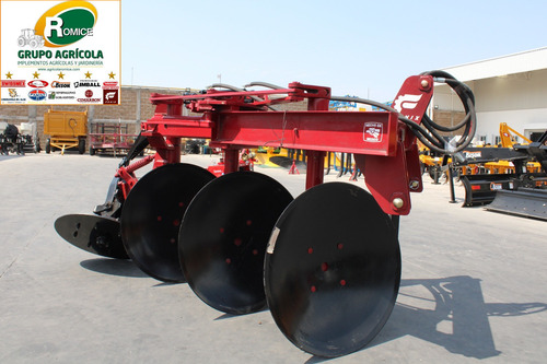 Imagen 3 de 15 de Arado Agricola De 3 Discos Hidraulico Marca Fenix P/ Tractor