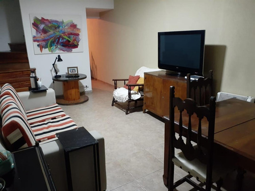 Imagen 13 de 14 de Venta De Duplex 3 Ambientes Al Frente Con Cochera Haedo