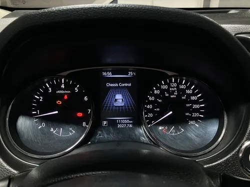Nissan X-Trail 2.5 Exclusive 2 Row Cvt