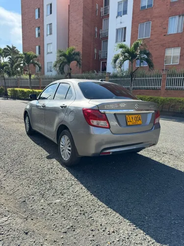 Suzuki Swift 1.2 Dzire At