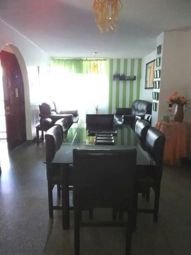 Imagen 3 de 13 de Vende Casa La Esmeralda