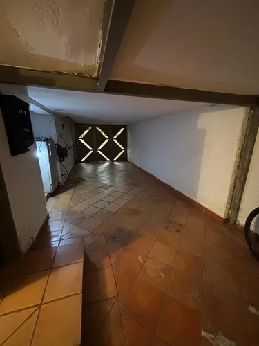 Vendo Amplia Casa En Laureles Lorena