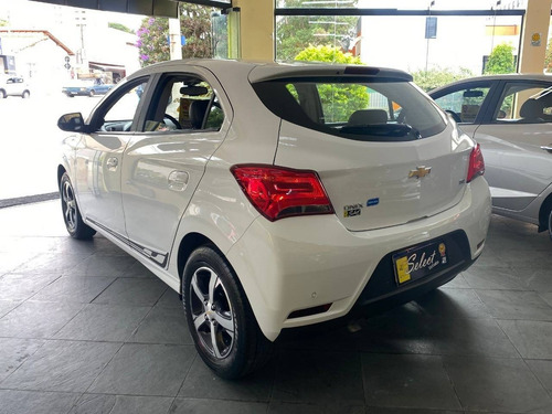 Imagem 5 de 15 de Chevrolet Onix 1.4 Mpfi Ltz 8v Flex 4p Automático
