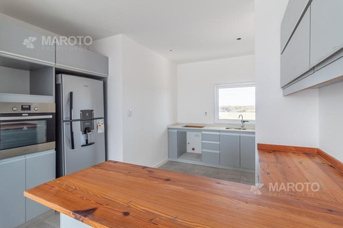 Imagen 12 de 30 de Casa En Venta En Barrio Puertos Del Lago - Maroto Propiedades
