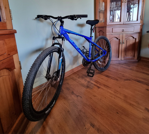 Bicicleta Gt Outpost Expert Mtb 27.5 Adulto Hombre