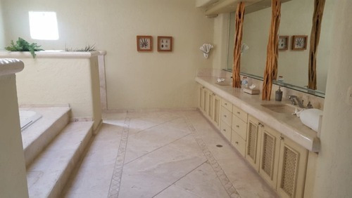 Imagen 8 de 14 de Las Brisas Espectacular Vista Privacidad Y Servicio De Lujo
