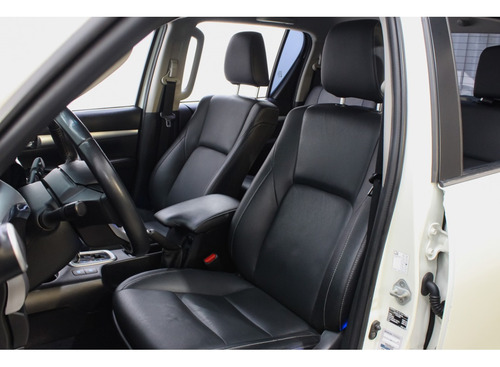 Toyota Hilux 2.8 D-4D TURBO DIESEL CD SRX 4X4 AUTOMÁTICO