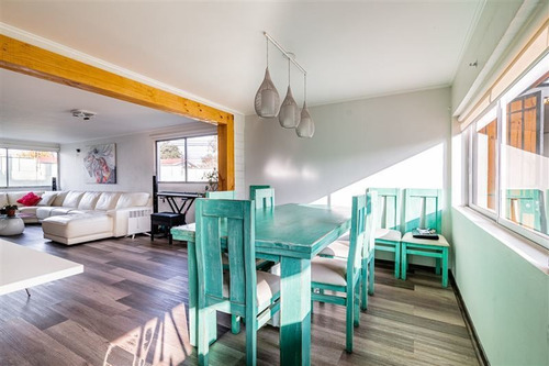 Imagen 4 de 21 de Casa En Venta De 5 Dorm. En La Reina