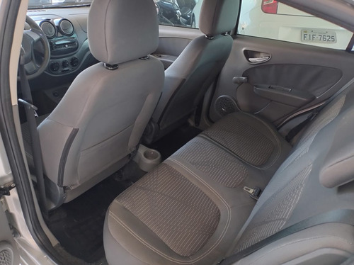 Fiat Palio 1.0 4P EVO FIRE FLEX ATTRACTIVE